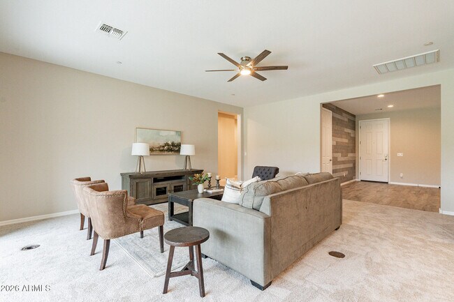 Building Photo - 11628 W Andrew Ln