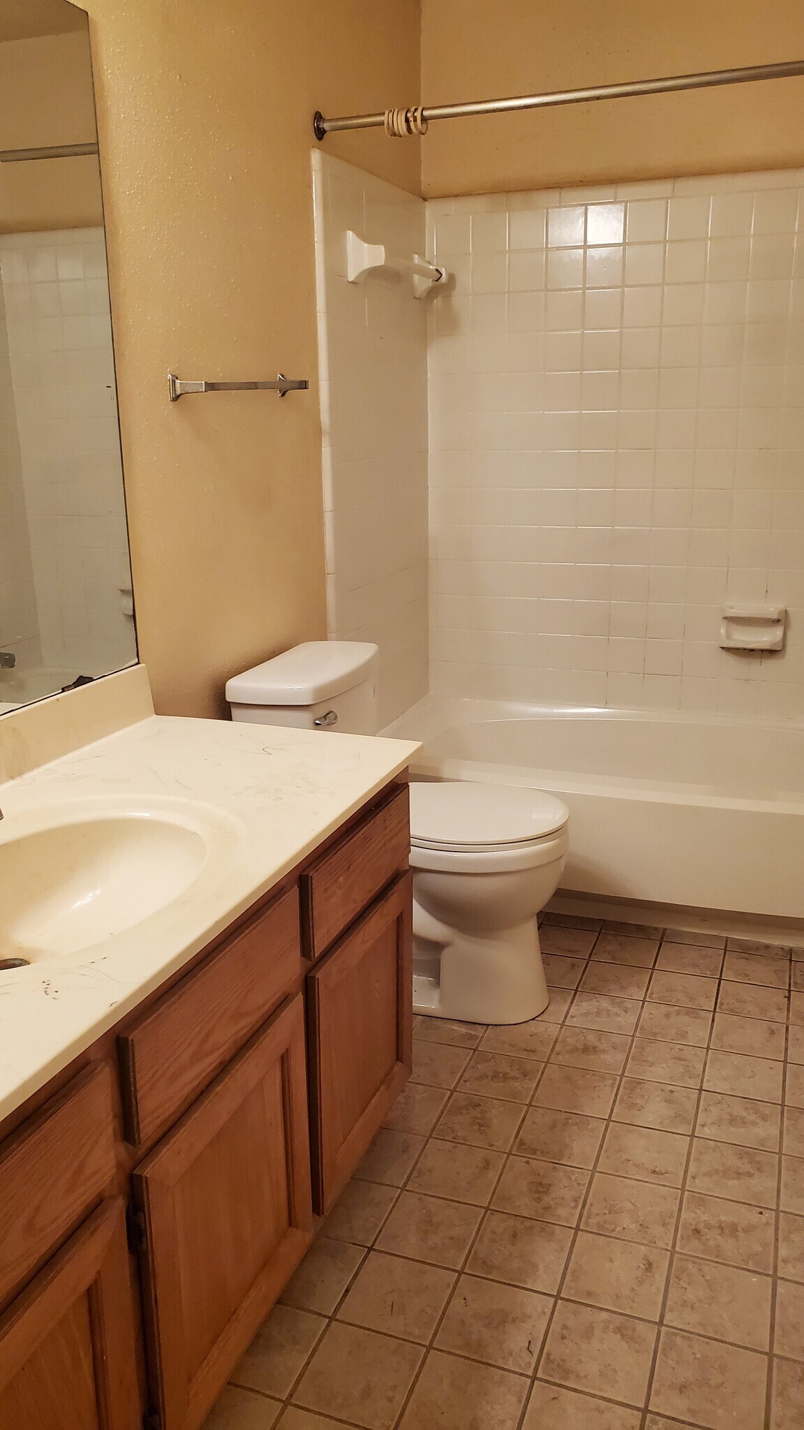 Full Bath 1 - 15540 Weldon Dr