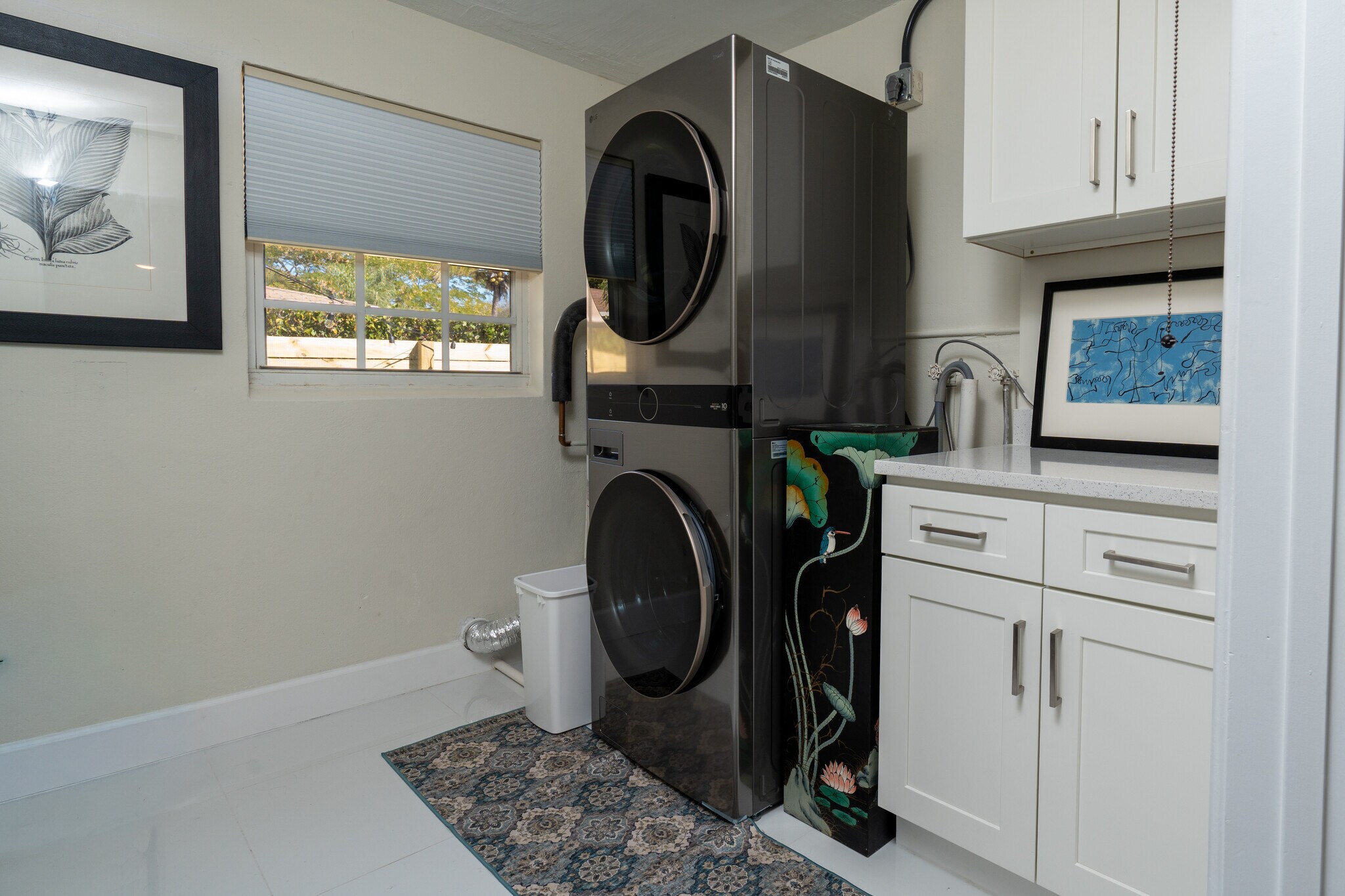 Building Photo - 2121 Parker Ave