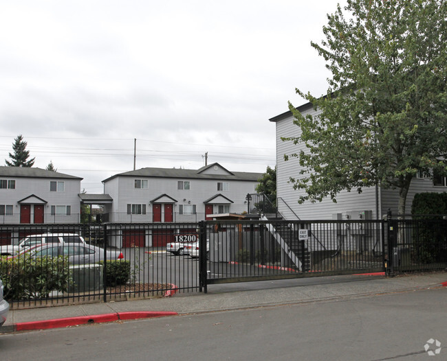 Building Photo - Burnside Garden Apartments