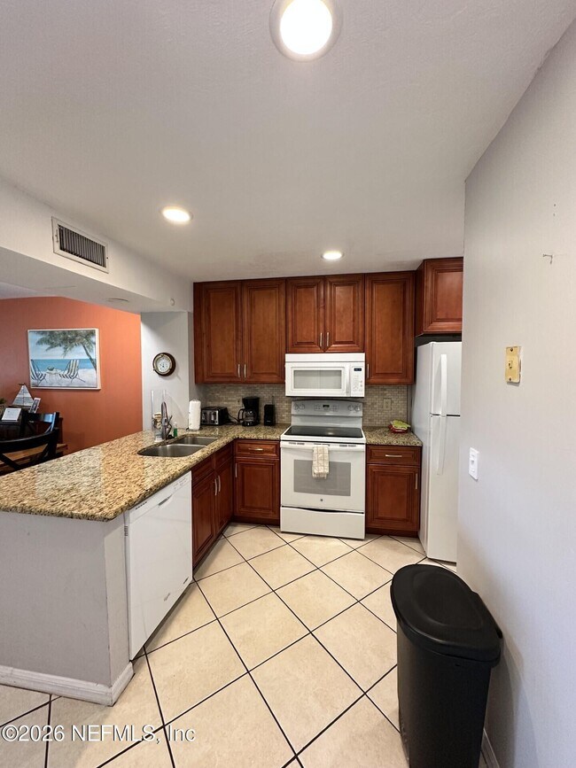 Building Photo - 4670-4A1A A1A S