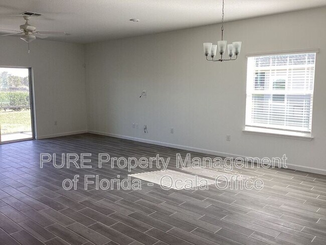 Building Photo - 9241 SW 58th Cir