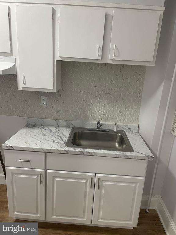 Building Photo - 2207 W Lafayette Ave