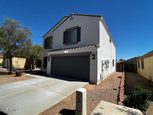 Building Photo - 37061 W Bello Ln