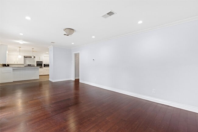 Building Photo - 10219 Chatterton Dr
