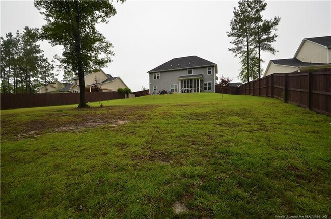 Building Photo - 2426 Market Hill Dr