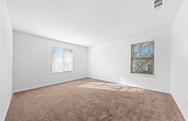 Building Photo - 4790 Preston St