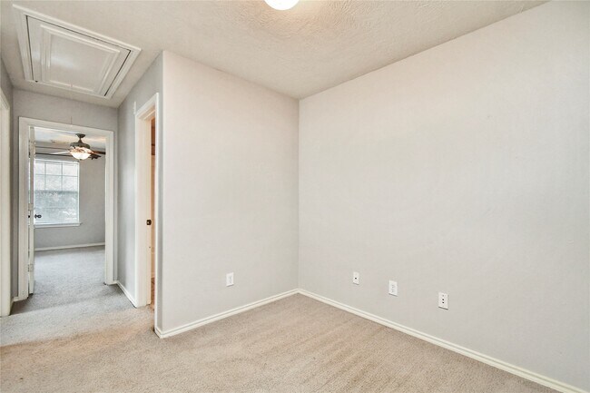 Building Photo - 62 E Stedhill Loop