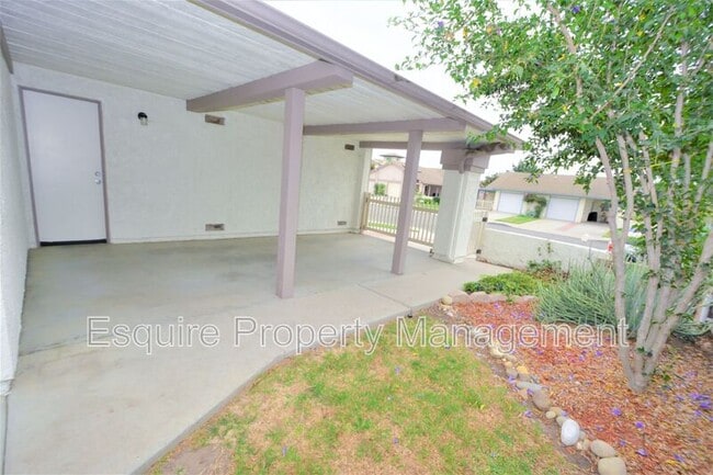 Building Photo - 159 Spanish Moss Pl