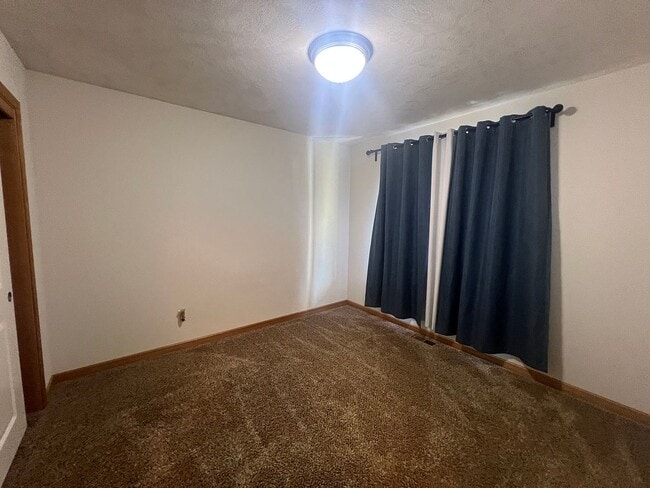 Building Photo - 1770 Pacific Ridge Ln