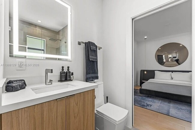 Building Photo - 445 NE 76th St