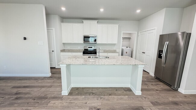 Building Photo - 11982 Wisteria Mdws Dr