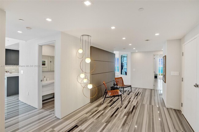 Building Photo - 17875 Collins Ave