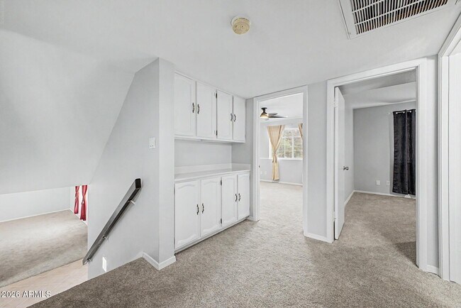 Building Photo - 2457 W Redfield Rd