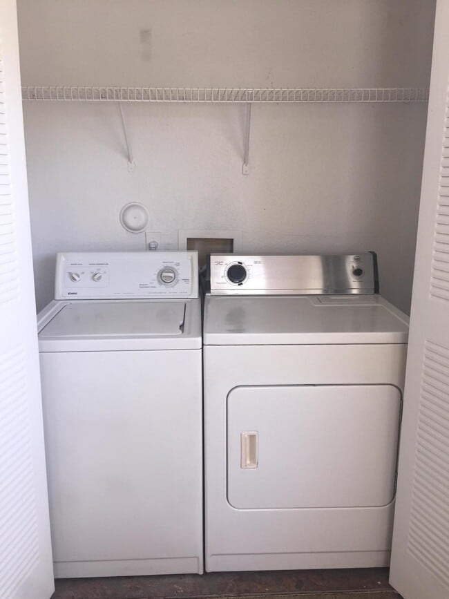 Building Photo - 1401 Village Blvd