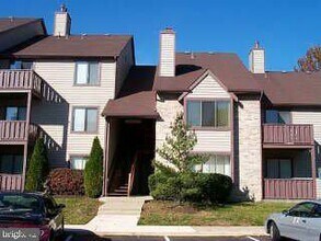 Building Photo - 5217A Aberdeen Dr