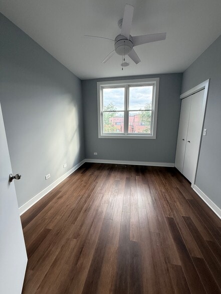 Building Photo - 2864 N River Walk Dr