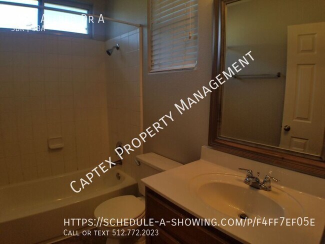 Building Photo - 2502 Allred Dr