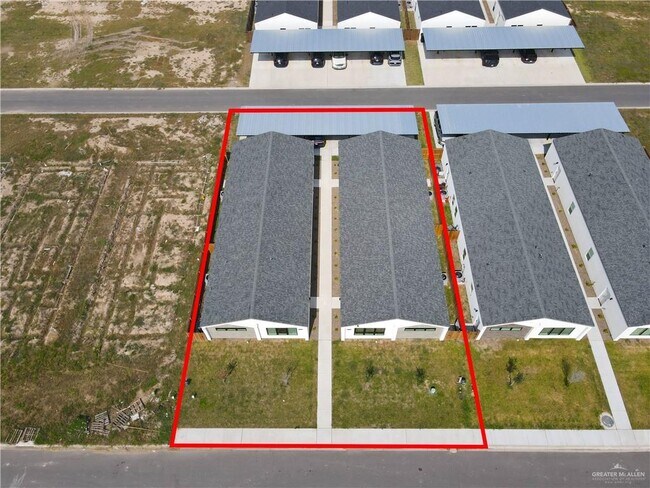 Building Photo - 23 Robin Rd