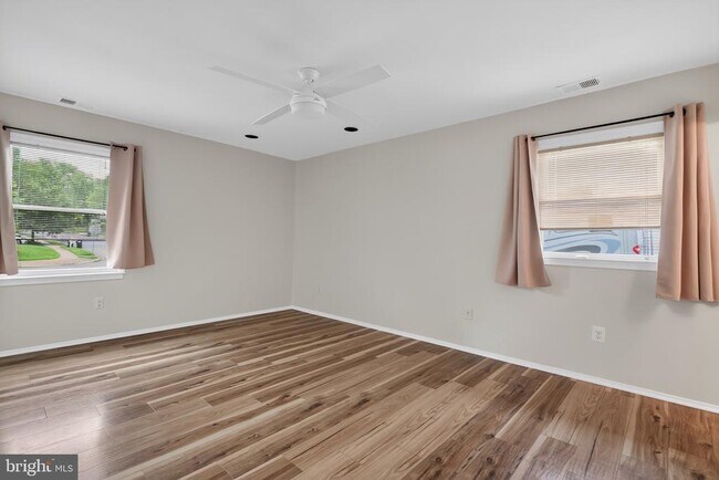 Building Photo - 4214 Penner Ln
