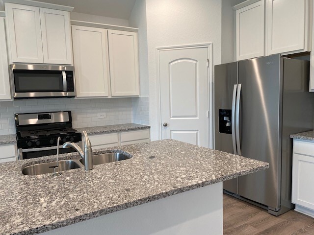 Building Photo - 1213 Antelope Passing Dr