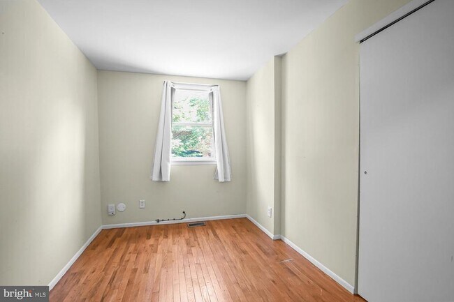 Building Photo - 306 W Wildey St