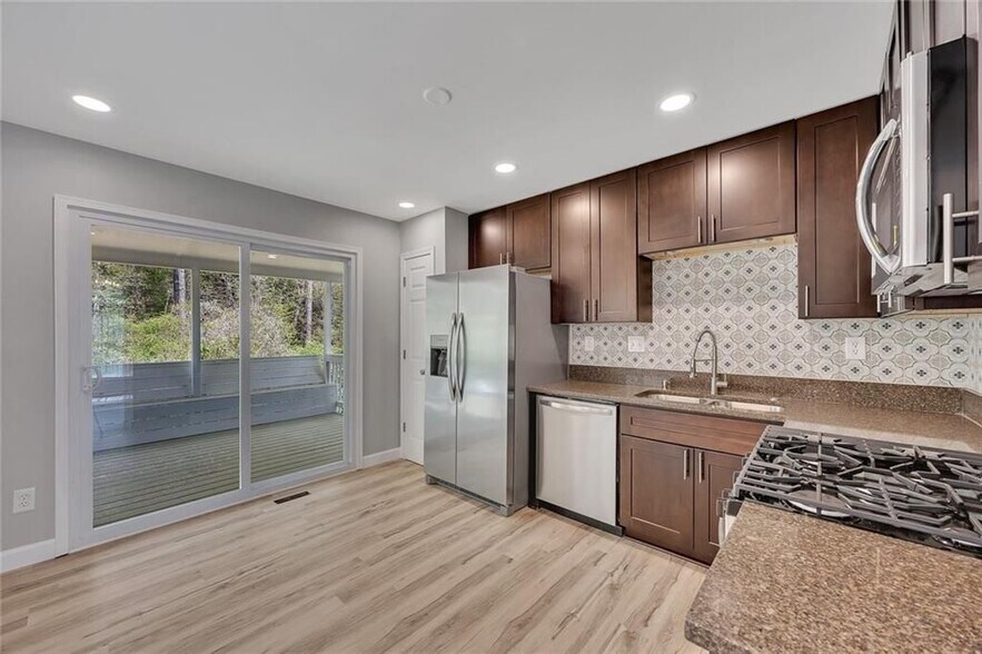 Building Photo - 2226 Alyssa Ct