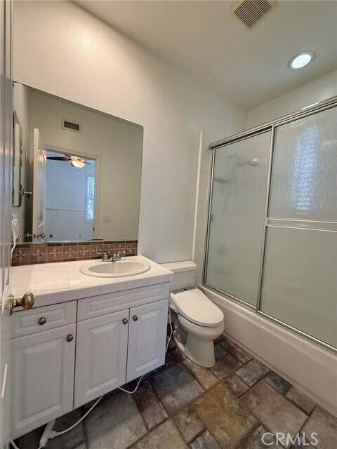 Building Photo - 3 New Dawn