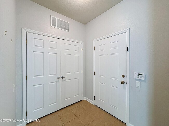 Building Photo - 1626 Peregrine Cir