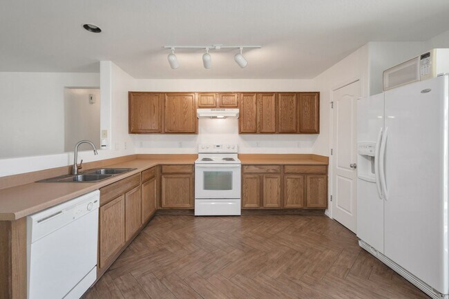 Building Photo - SPACIOUS 3 Bed 2 Bath Gilbert Home!!!