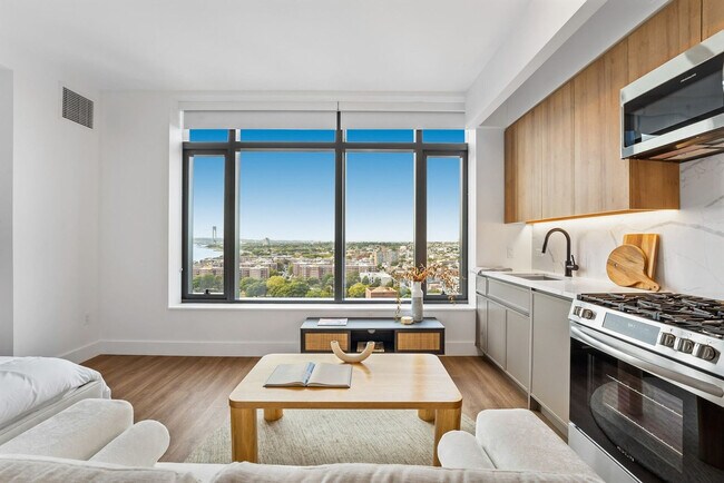 Building Photo - 30 U.S. 9W-ID1466762P