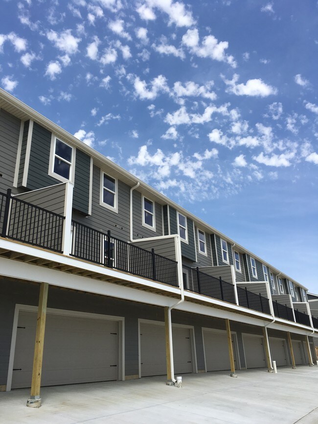 Prospect Place Apartments 1558 Prospect Rd Lake Saint Louis MO 63367 Apartment Finder