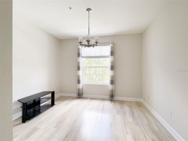Building Photo - 3368 Robert Trent Jones Dr
