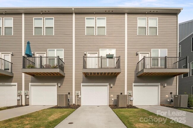 Building Photo - 4018 Capital Rdg Ct
