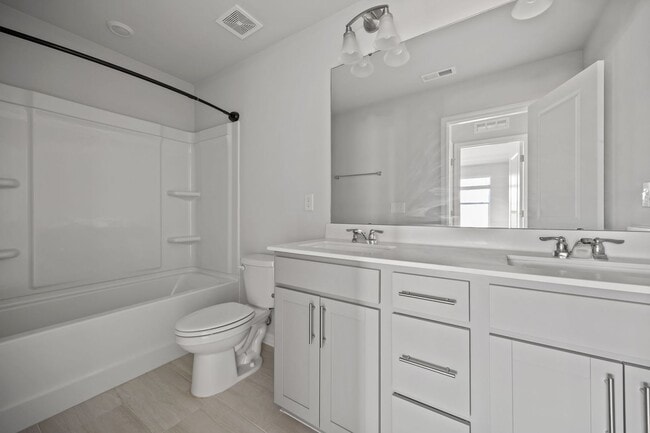 Building Photo - Charming 3 Bedroom Home located in Wake Forest