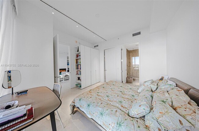 Building Photo - 9705 Collins Ave