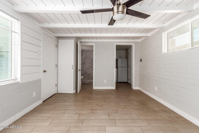 Building Photo - 3027 N 37th St