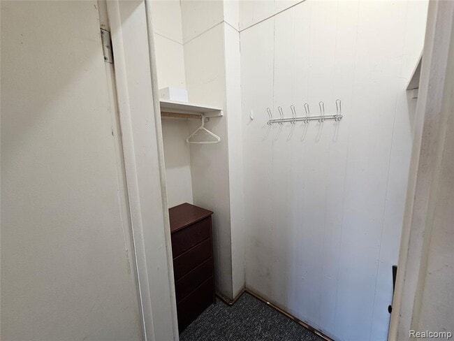 Building Photo - 921 Mary St