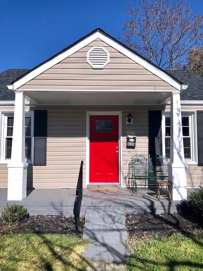 Building Photo - 1128 Sumpter St