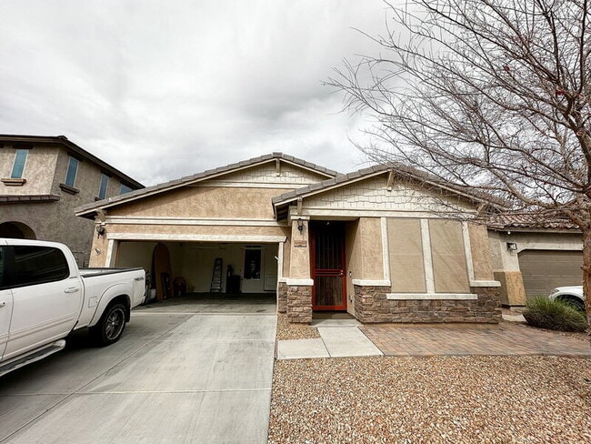 Building Photo - 41602 W Anne Ln