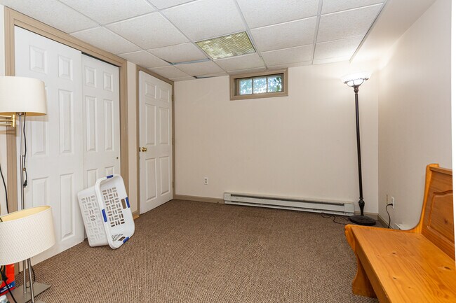 Building Photo - 5 Leon St