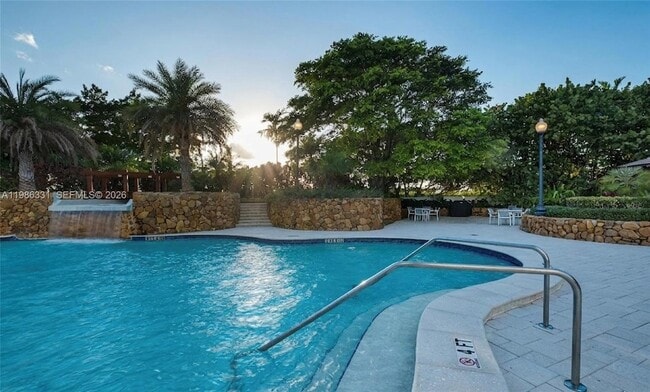 Building Photo - 4000 Towerside Terrace