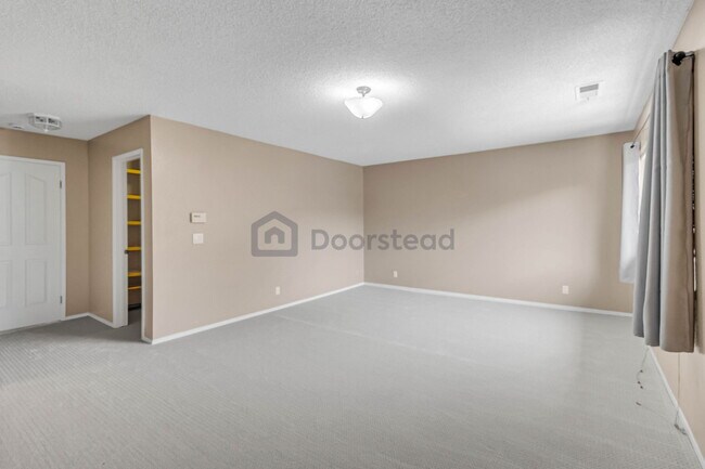 Building Photo - 1362 Casa Ct