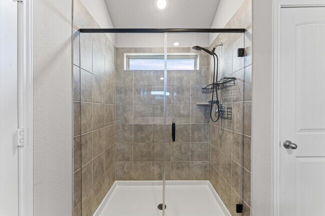 Building Photo - 5343 Marisol Cv Dr
