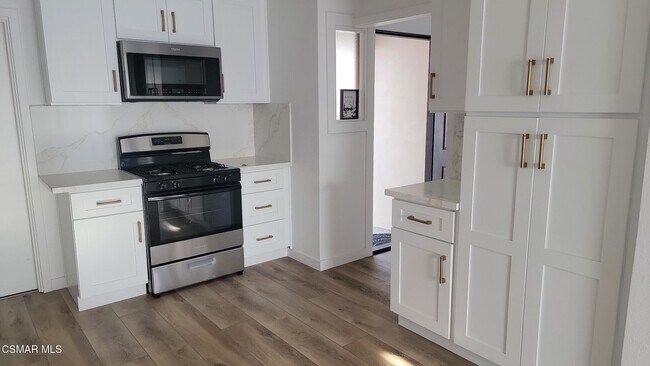 Building Photo - 1720 Elsinore Creek