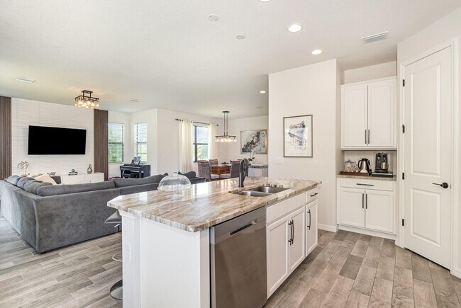 Building Photo - 3179 Ribbon Grass Dr