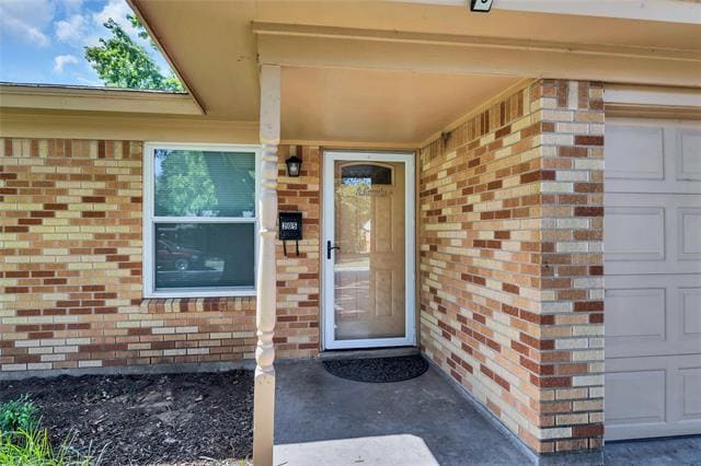 Building Photo - 205 NW Jill Ann Dr