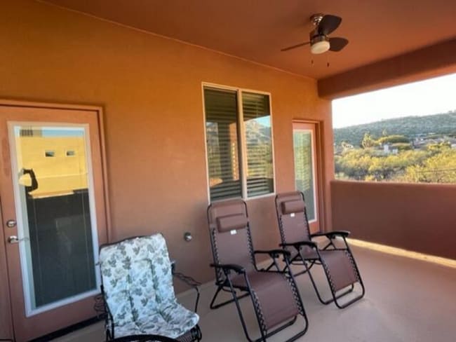 Building Photo - 4261 N Red Sun Pl