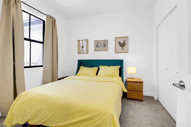 Building Photo - 12866 SW 232nd Ln