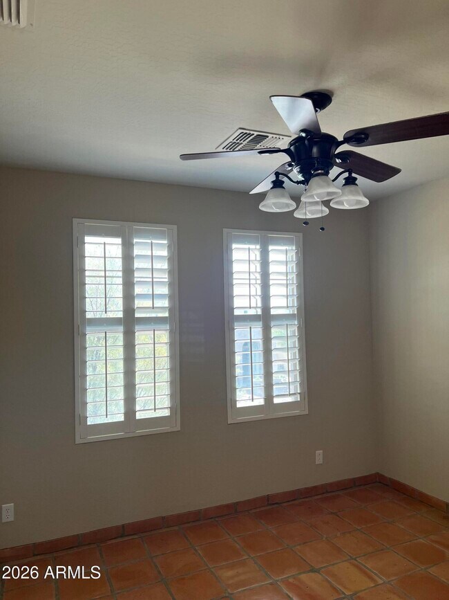 Building Photo - 3022 W Gran Paradiso Dr